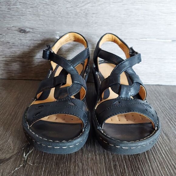 Clarks Unstructured Un Stern Black Leather Sandals 6 M - Picture 2 of 8